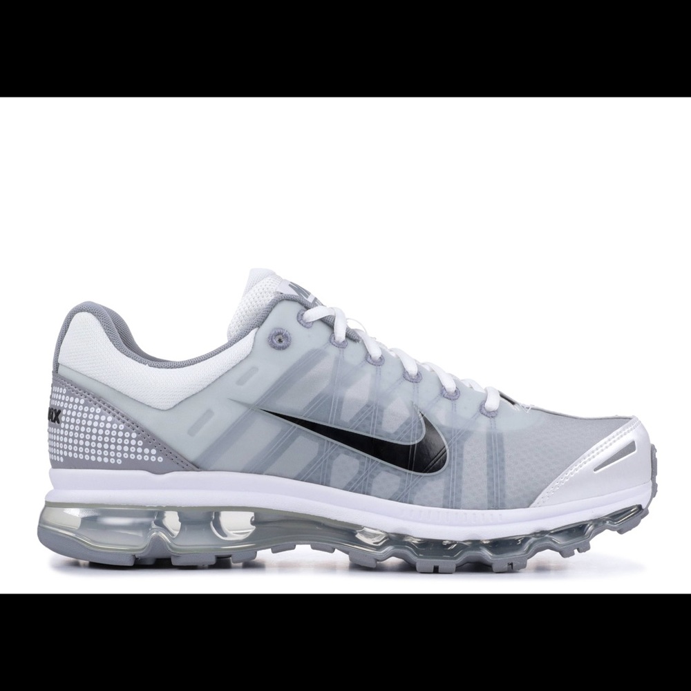 Grey Nike Air Max 2009